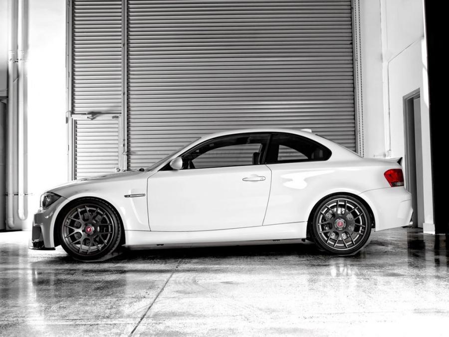  BMW 1M GTS-V Coupe by Vorsteiner 2012 года  (фото 13 из 14)